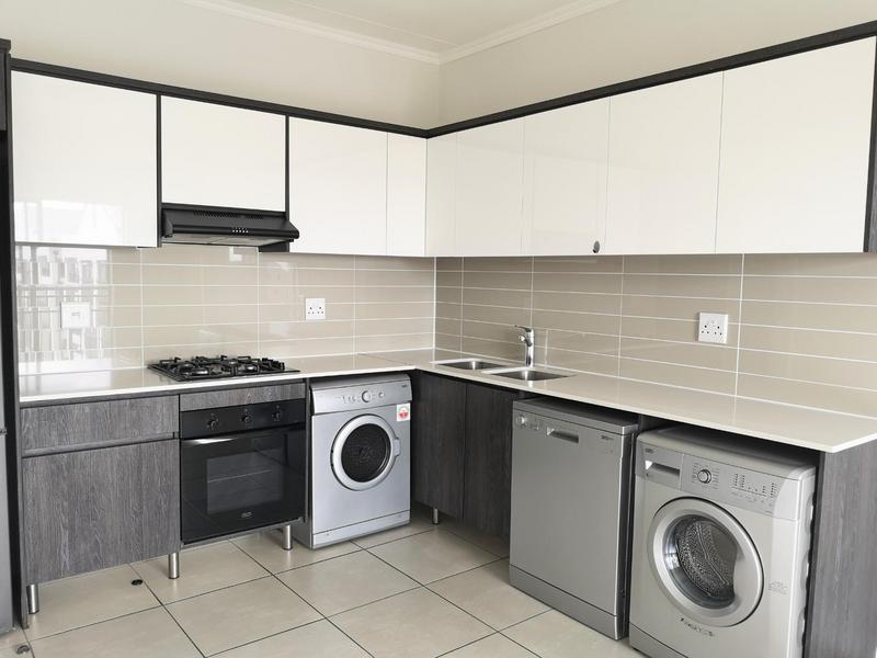 1 Bedroom Property for Sale in Sandown Western Cape
